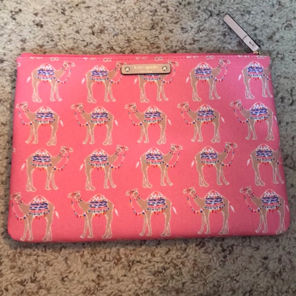 kate spade Handbags - GORGEOUS Kate Spade Zippered Pouch, pink, Camels